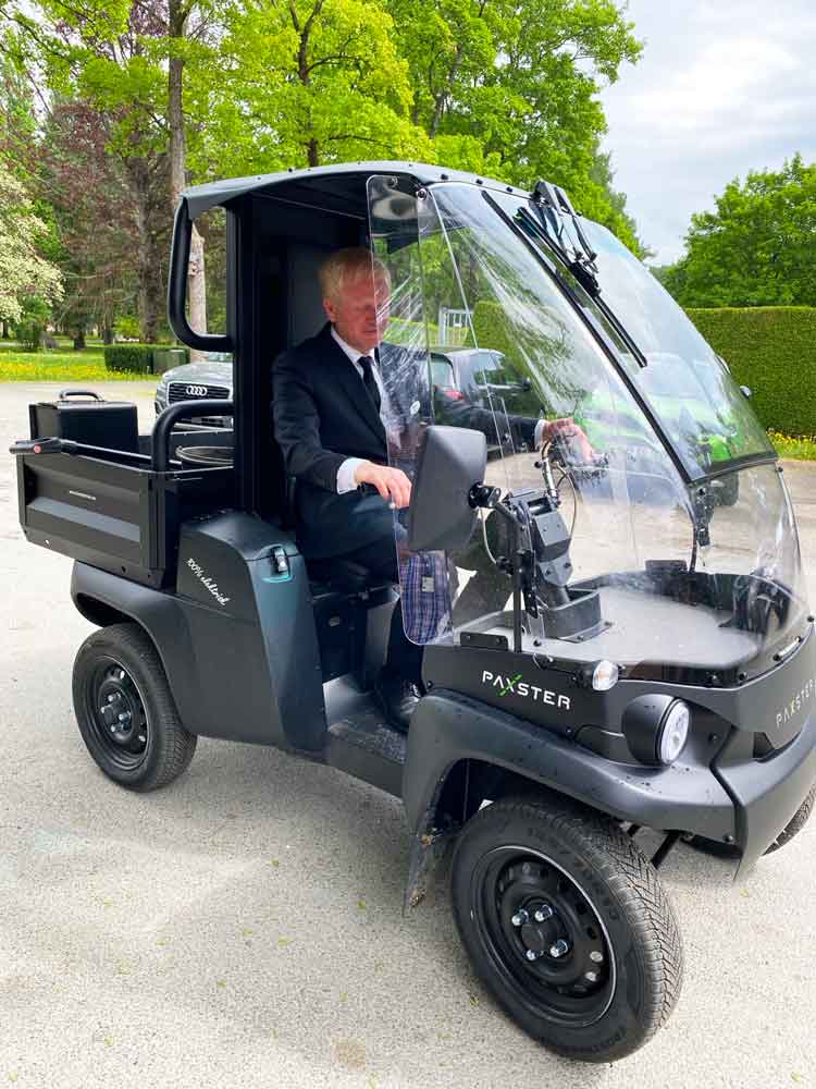 vestre gravlund i oslo kjører paxster