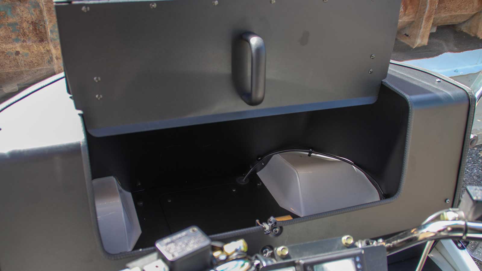 paxster front parcel box